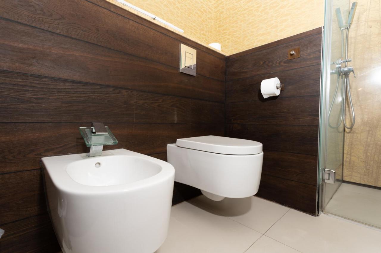 Parliamentpenthouse With Rooftop Terrace בודפשט